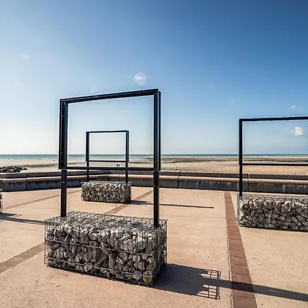 1 Bedroom Nice Apartment In Wimereux