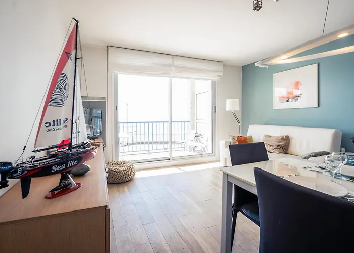 1 Bedroom Cozy In Lägenhet